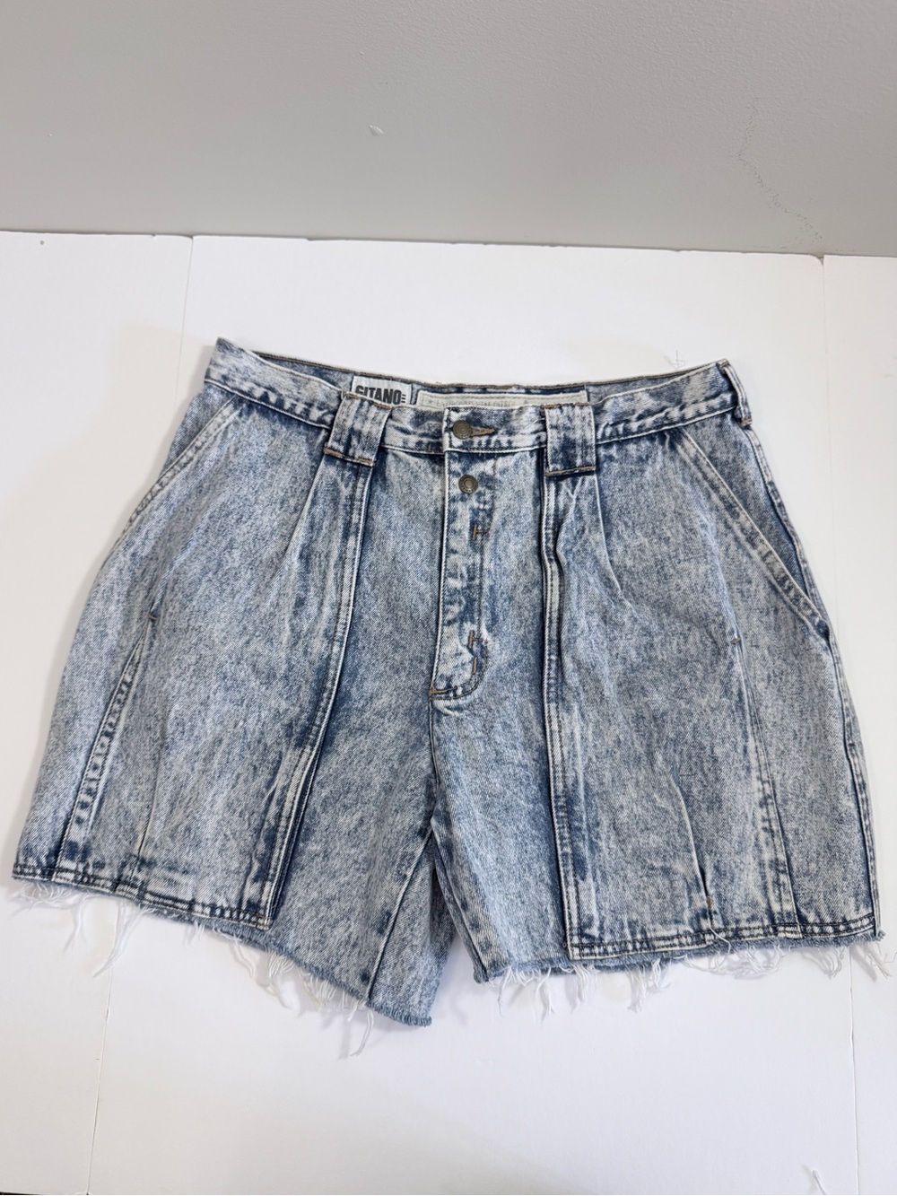 Gitano Acid Wash Jean Shorts 32